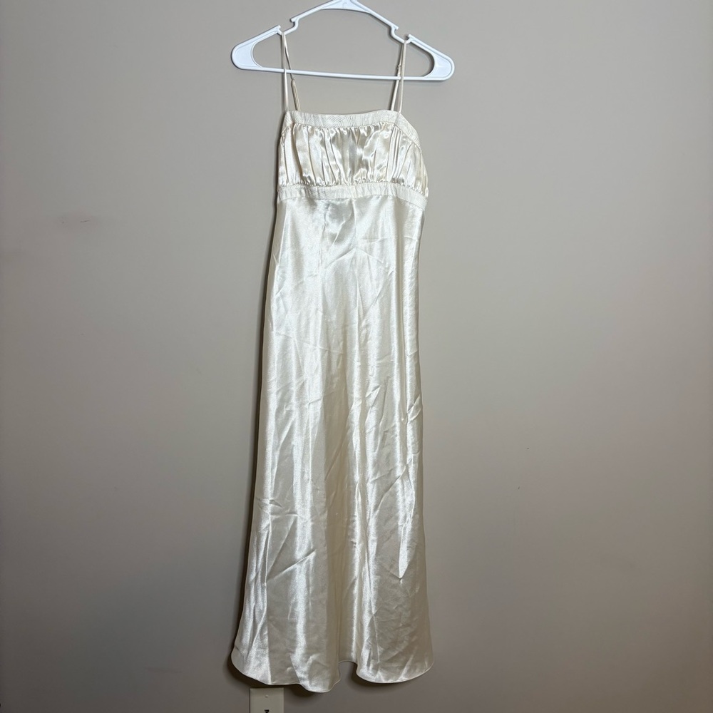 Oscar de la Renta Cream Satin Chemise